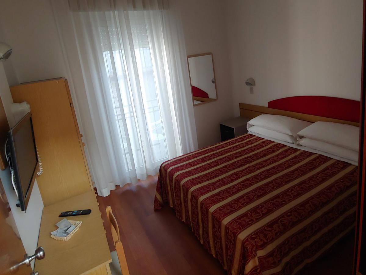 Hotel Angelus 리미니 외부 사진